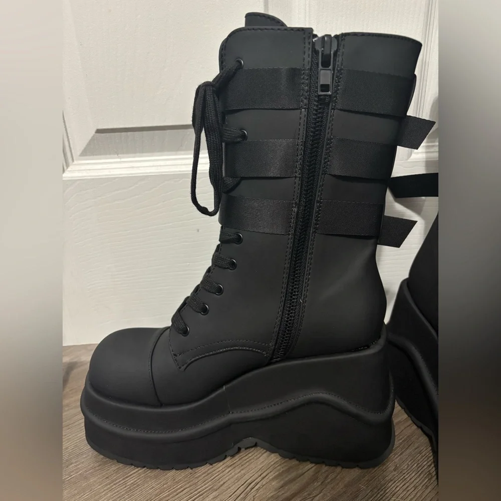 Dolls Kill / Current Mood Mad Hustle Wedge Platform Boots - Picture 6 of 9